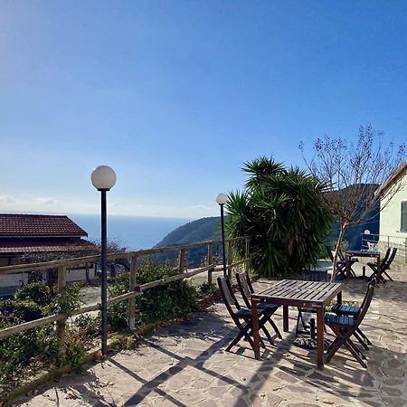 Agriturismo L'Ulivo E Il Mare Moneglia Luaran gambar